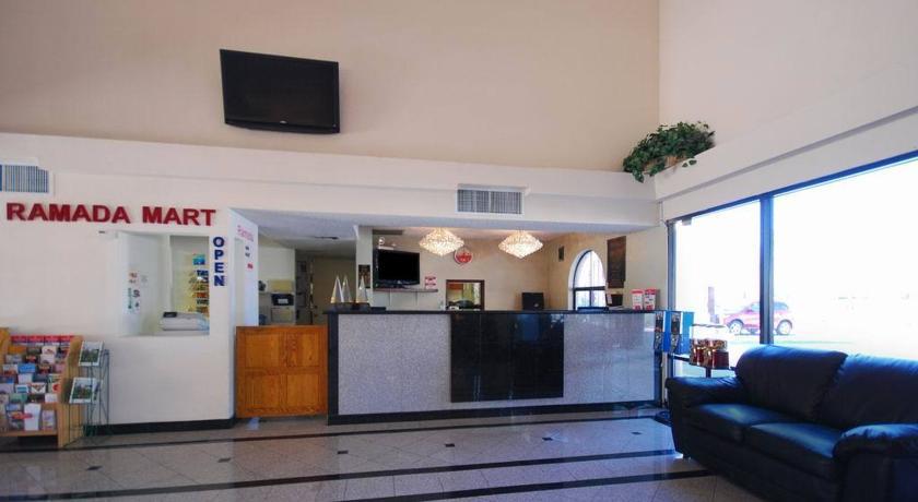 Ramada Tucson East Hotel Kültér fotó
