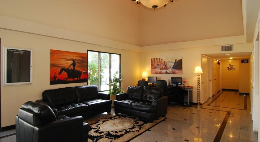 Ramada Tucson East Hotel Kültér fotó
